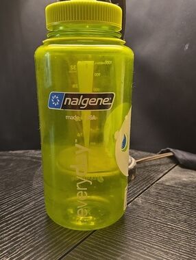Nalgene Everyday Wide-Mouth Water Bottle - Lime Green